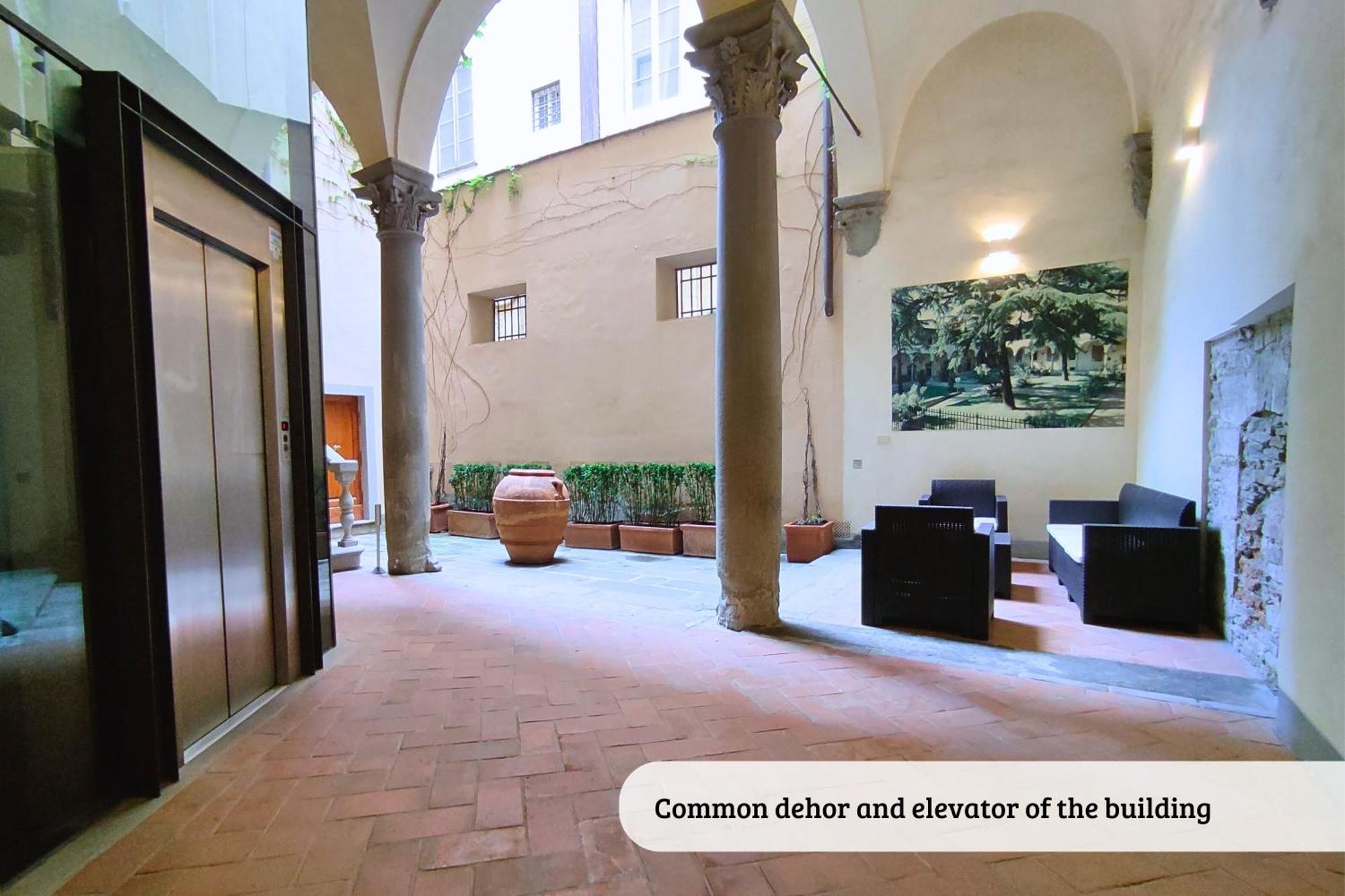 Tiziano Big Penthouse In The Oltrarno * Florenz