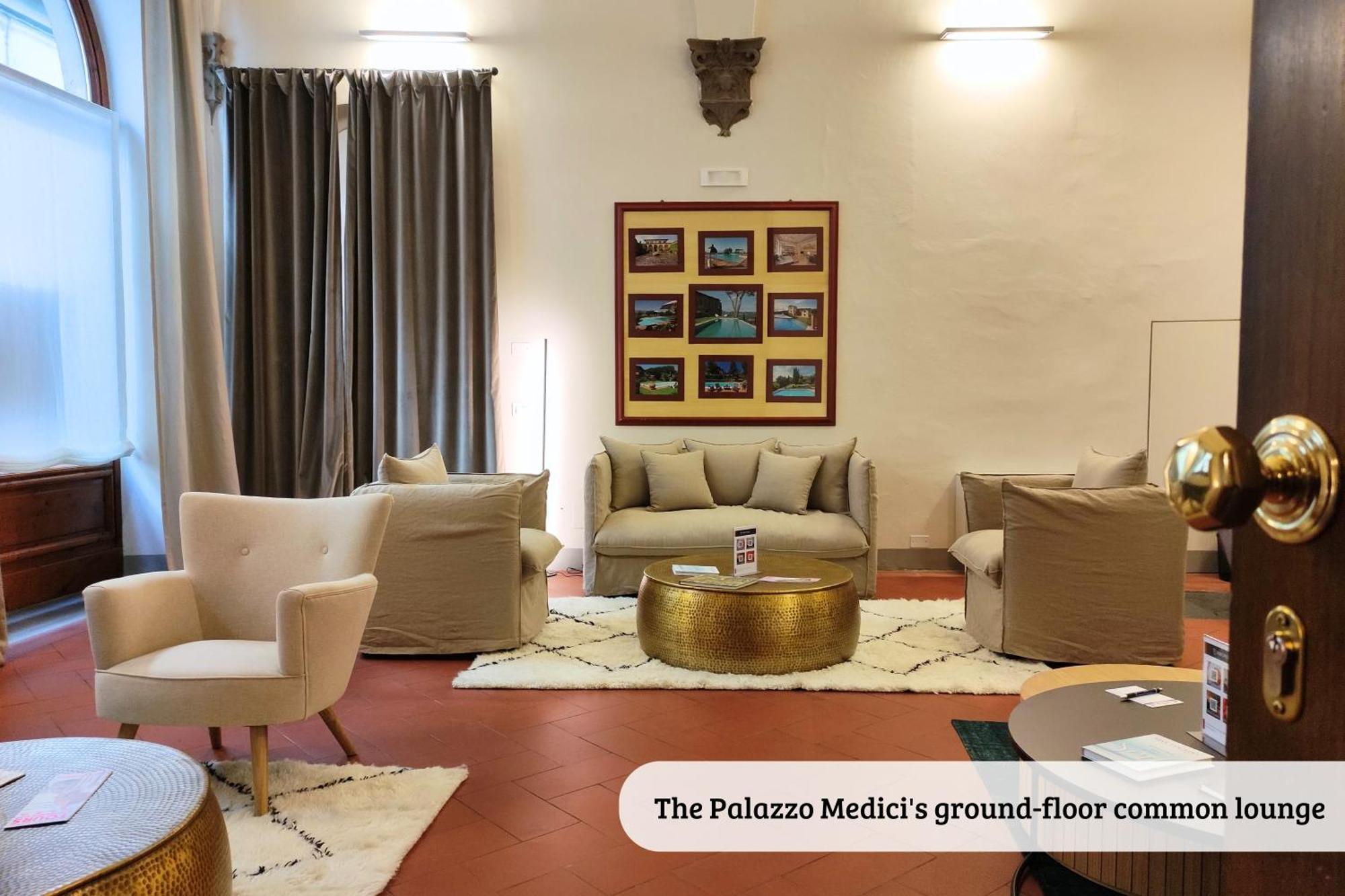 Tiziano Big Penthouse In The Oltrarno Florenz
